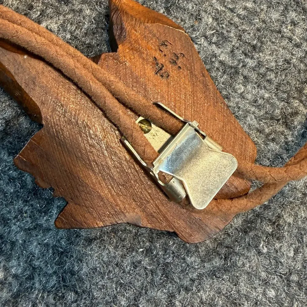 Vintage 90s Hand Carved Wood Native American Chief Bolo Tie Leather Feather Tips